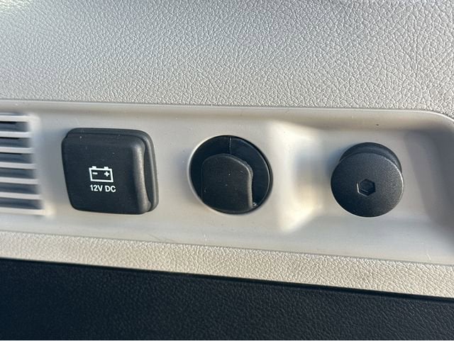 2024 Jeep Wagoneer BASE