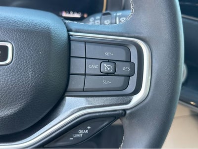 2024 Jeep Wagoneer BASE