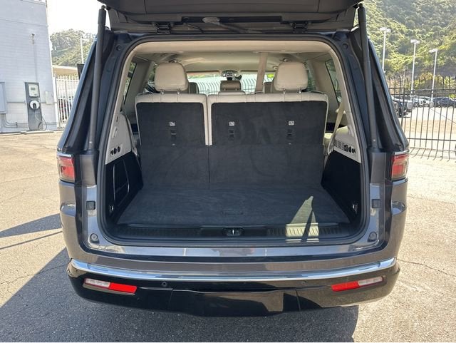 2024 Jeep Wagoneer BASE