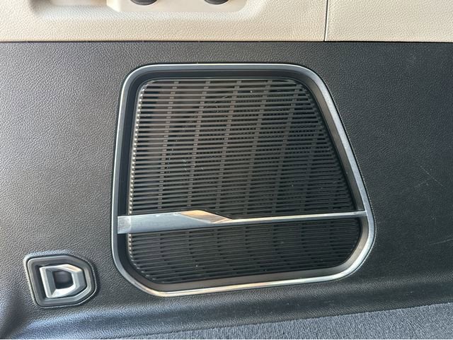 2024 Jeep Wagoneer BASE