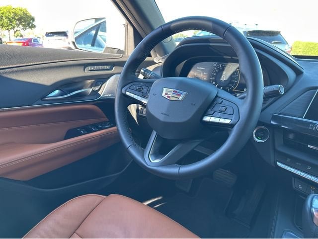 2025 Cadillac CT4 Premium Luxury