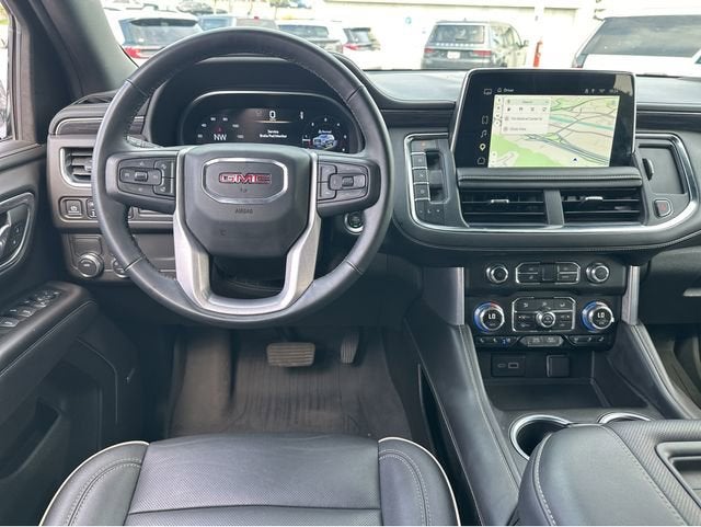 2024 GMC Yukon XL SLT