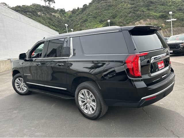 2022 GMC Yukon XL SLT