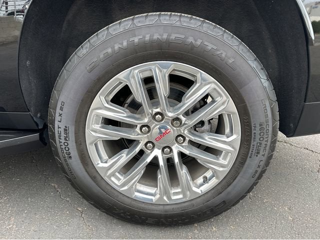 2022 GMC Yukon XL SLT