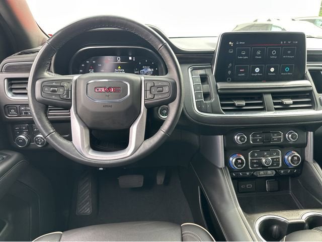 2022 GMC Yukon XL SLT