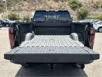 2025 GMC Sierra 2500 HD AT4