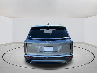 2026 Cadillac VISTIQ Luxury