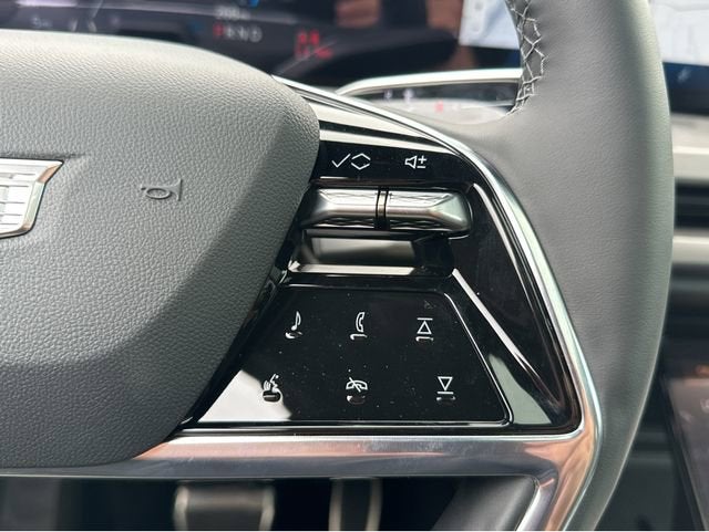 2026 Cadillac VISTIQ Luxury