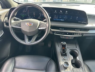 2024 Cadillac XT4 Premium Luxury