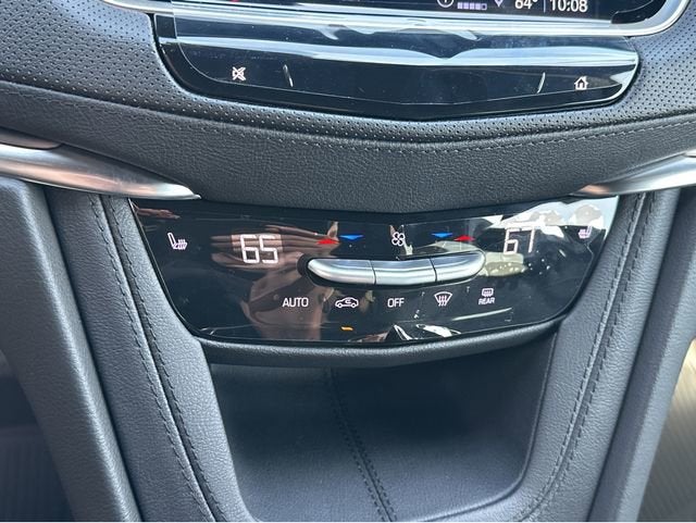 2025 Cadillac XT5 Luxury