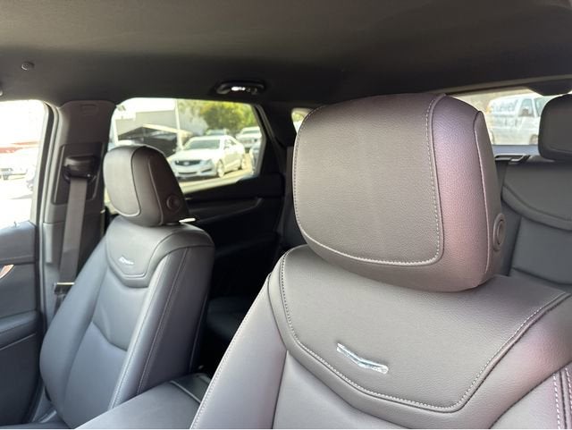 2025 Cadillac XT5 Luxury