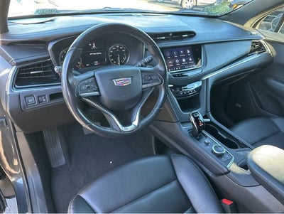 2022 Cadillac XT6 Luxury