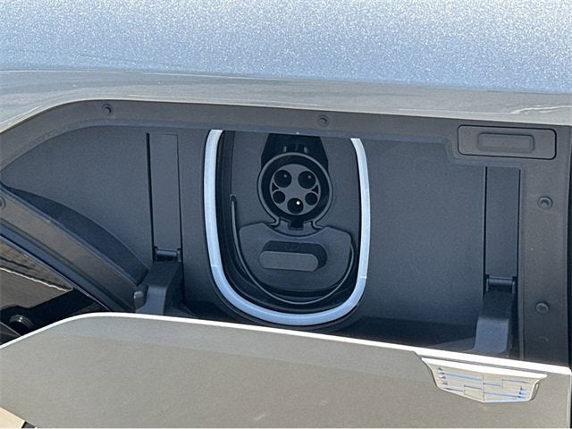 2025 Cadillac LYRIQ Sport 1