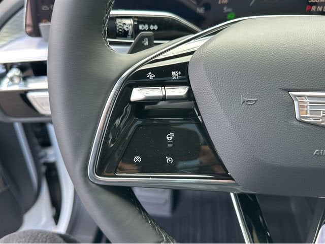 2025 Cadillac LYRIQ Sport 1