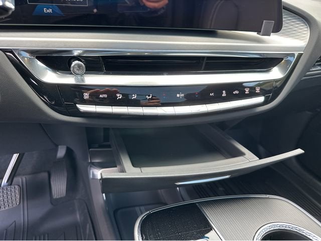 2025 Cadillac LYRIQ Sport 1