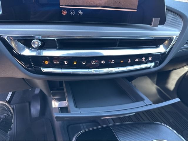 2025 Cadillac LYRIQ Sport 1