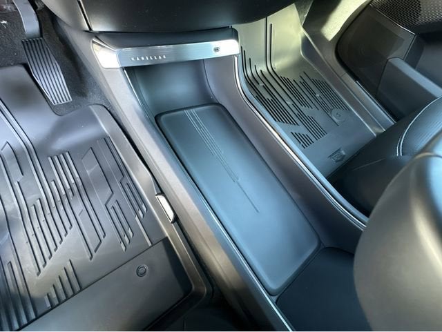 2025 Cadillac LYRIQ Sport 1