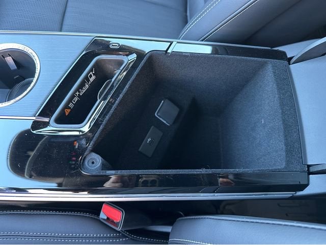 2025 Cadillac LYRIQ Sport 1