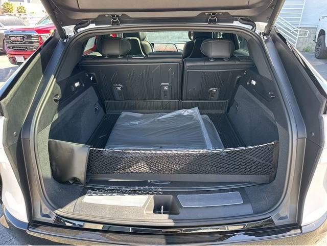 2025 Cadillac LYRIQ Sport 1