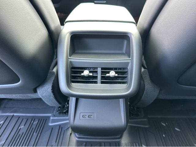 2025 Cadillac LYRIQ Sport 1