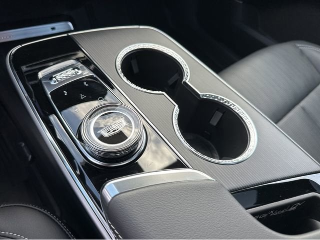 2025 Cadillac LYRIQ Sport 1