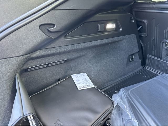 2025 Cadillac LYRIQ Sport 1