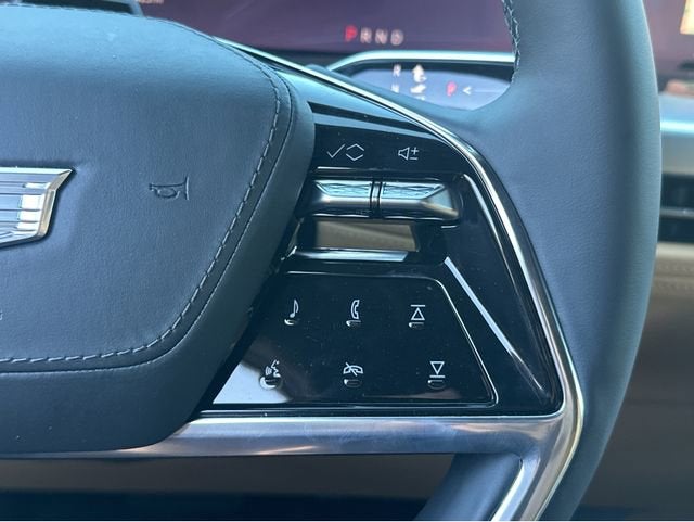 2025 Cadillac ESCALADE IQ Luxury 2