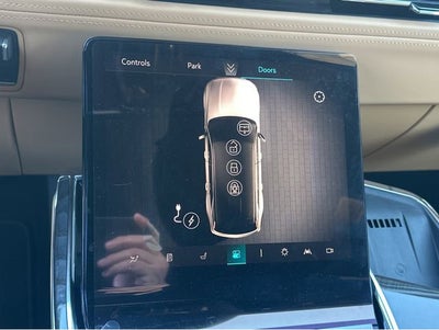 2025 Cadillac ESCALADE IQ Luxury 2