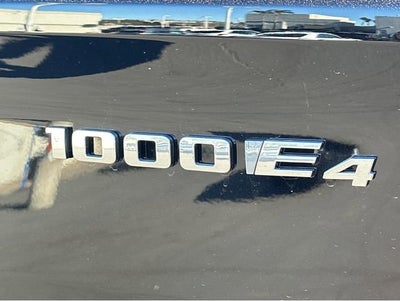 2025 Cadillac ESCALADE IQ Luxury 2