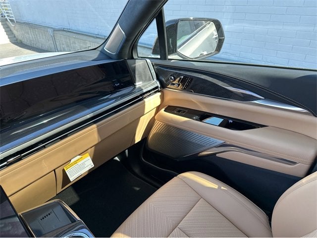 2025 Cadillac ESCALADE IQ Sport 2