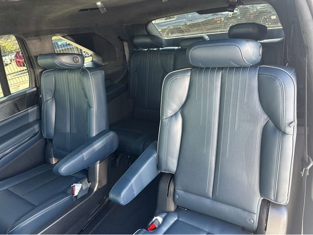 2025 Cadillac ESCALADE IQ Sport 2