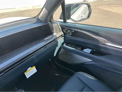 2025 Cadillac ESCALADE IQ Sport 2