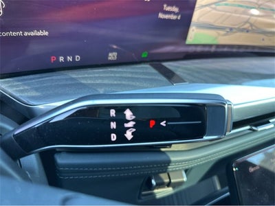 2025 Cadillac ESCALADE IQ Sport 2