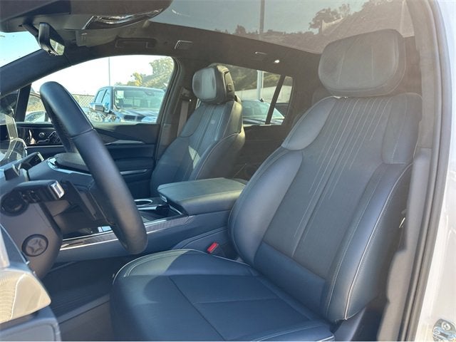 2025 Cadillac ESCALADE IQ Sport 2