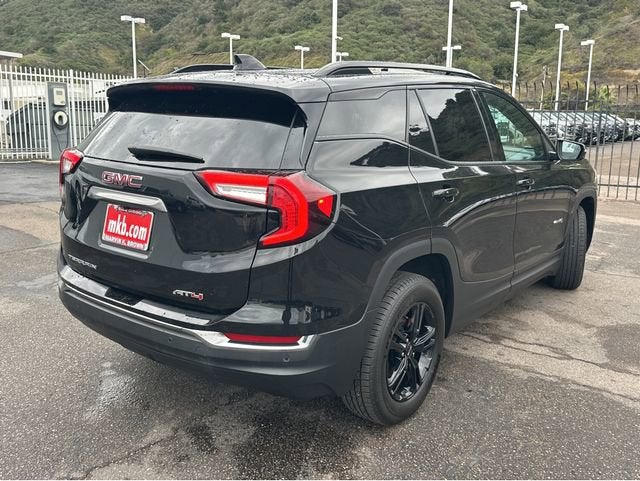 2022 GMC Terrain AT4
