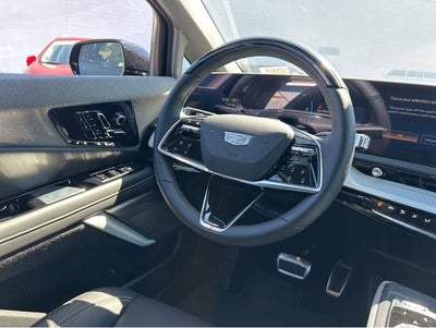 2025 Cadillac OPTIQ Luxury 1