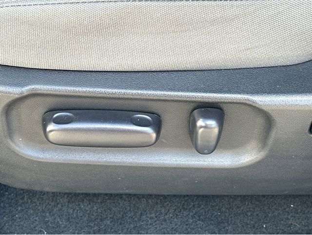 2022 Toyota Tacoma 2WD SR5