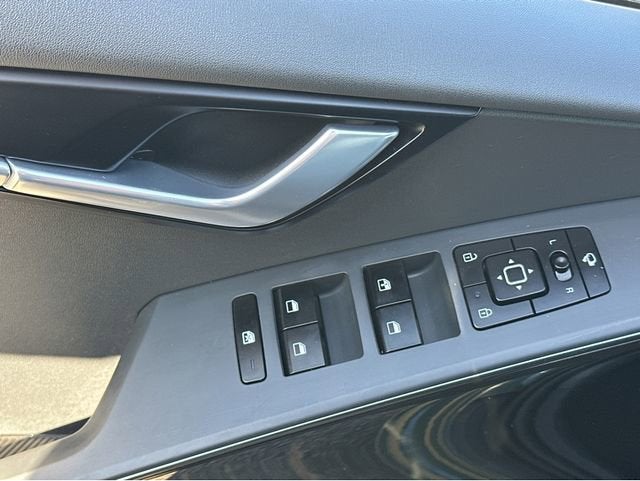 2023 Kia Niro EX Touring