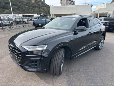 2020 Audi Q8 Premium