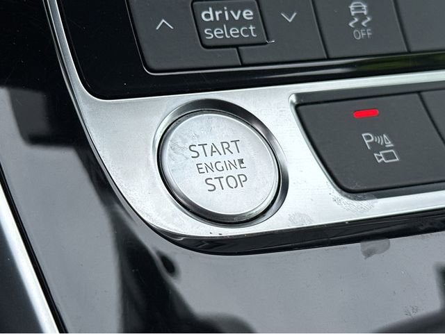 2020 Audi Q8 Premium