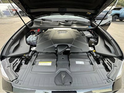 2020 Audi Q8 Premium