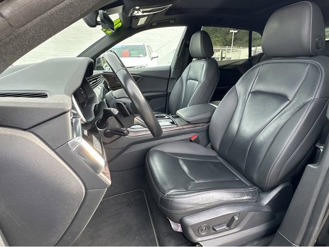 2020 Audi Q8 Premium